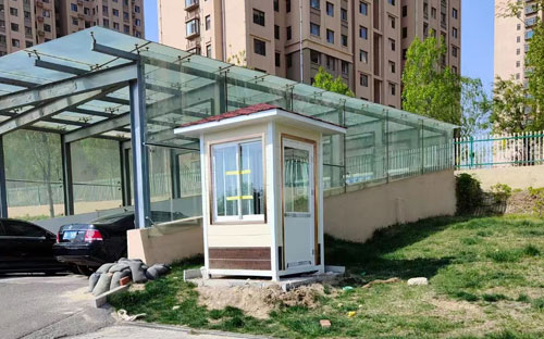 金屬雕花板崗亭